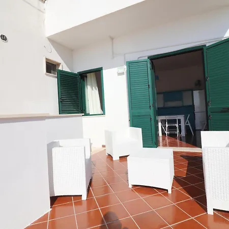 Fronte Mare Giulia Apartamento *
