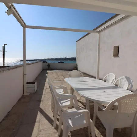 Appartement Fronte Mare Giulia